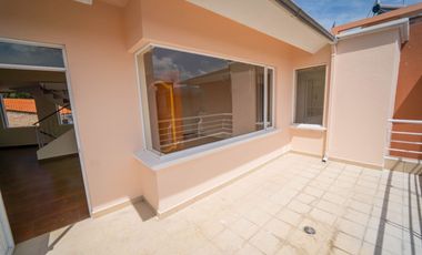 Venta de Casa, Urbanización San José del Valle, Quito, Ecuador