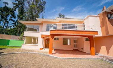 Venta de Casa, Urbanización San José del Valle, Quito, Ecuador