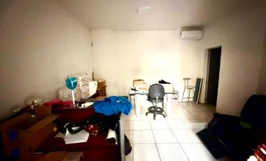 Renta $75,000.00 de 1 Local y 18 Consultorios Médicos en calle Morelos N°000, Col. Americana en Guadalajara, Jalisco, Mexico.