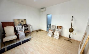 Renta $75,000.00 de 1 Local y 18 Consultorios Médicos en calle Morelos N°000, Col. Americana en Guadalajara, Jalisco, Mexico.