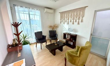 Renta $75,000.00 de 1 Local y 18 Consultorios Médicos en calle Morelos N°000, Col. Americana en Guadalajara, Jalisco, Mexico.