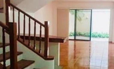 Casa de 3 dormitorios en alquiler en el Km 4 de la Via a Samborondon