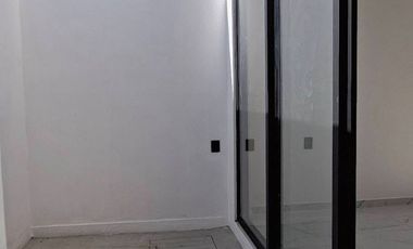 CASA EN VENTA EN FRACCIONAMIENTO BOSQUES DE LA TRINIDAD