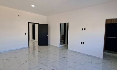 CASA EN VENTA EN FRACCIONAMIENTO BOSQUES DE LA TRINIDAD