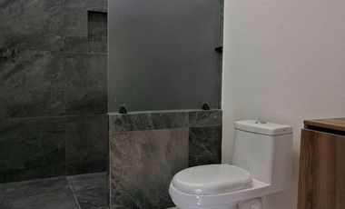 CASA EN VENTA EN FRACCIONAMIENTO BOSQUES DE LA TRINIDAD