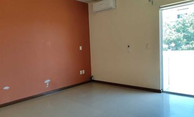 Casa en renta 3 recámaras, 1 estudio, cochera 3 autos en Ciudad Granja cerca del Parque Metropolitano, Universidad, Panamericana y Ciudad Judicial