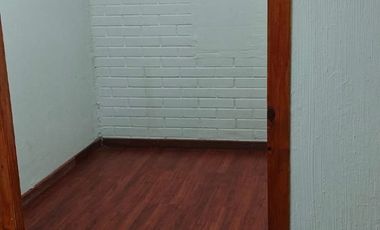 CASA EN VENTA 3 HABITACIONES 1 BAÑO / MELIPILLA