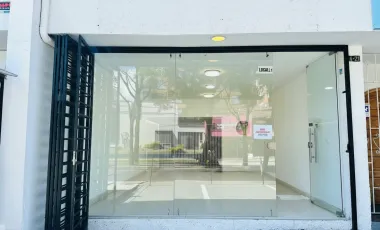 ARRIENDO LOCAL SANTA PAULA 60 M2