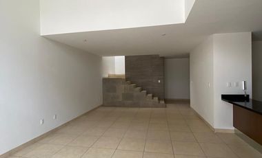 CASA EN RENTA PUNTA DEL ESTE