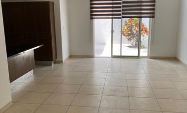 CASA EN RENTA PUNTA DEL ESTE