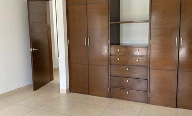 CASA EN RENTA PUNTA DEL ESTE