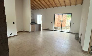 SE ARRIENDA CASA FINCA, SECTOR EL TABLAZO. RIONEGRO