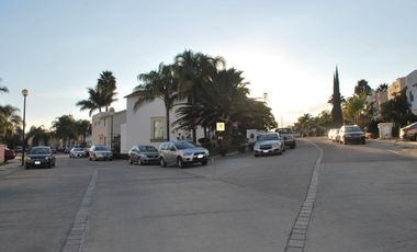 CASA EN PRIVADA PALMAR  EN RENTA, EN ZONA NORTE DE LEON, 3 RECAMARAS