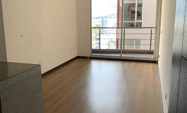 Departamento en Venta, Sector El Bosque, Quito, Ecuador