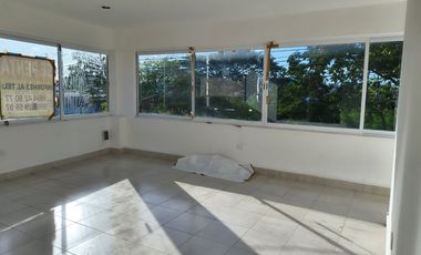 Renta LOCAL COMERCIAL en planta alta