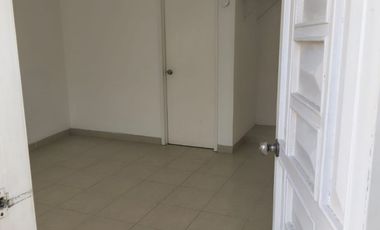 Renta LOCAL COMERCIAL en planta alta