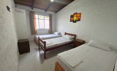 Hostería en Venta, Tonsupa, Ecuador