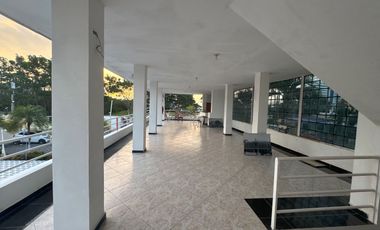 Hostería en Venta, Tonsupa, Ecuador