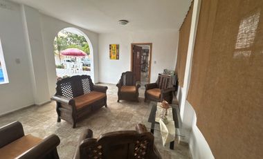 Hostería en Venta, Tonsupa, Ecuador