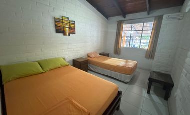 Hostería en Venta, Tonsupa, Ecuador