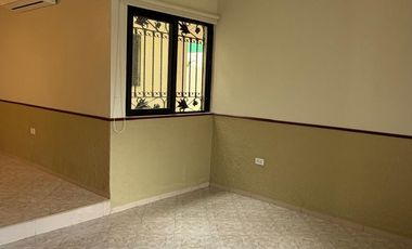 CASA EN RENTA EN MÉRIDA – PRIVADA MONTERREAL