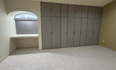 CASA EN RENTA EN MÉRIDA – PRIVADA MONTERREAL