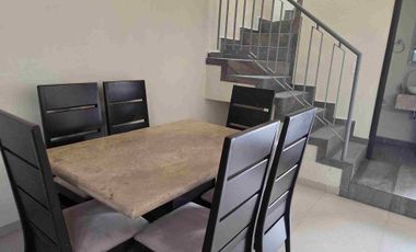 Casa Amueblada en Renta a media cuadra de Periférico a un costado de Centro Sur