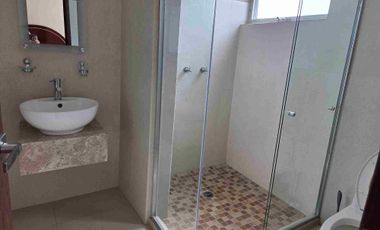 Casa Amueblada en Renta a media cuadra de Periférico a un costado de Centro Sur