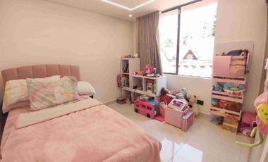 Casa en venta en El Poblado - La Frontera