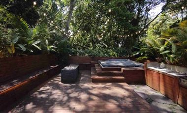 Casa en venta en El Poblado - La Frontera