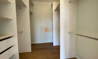 Casa nueva y hermosa en Parcela privilegiada en Pitrufquén.    REBAJADA