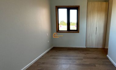 Casa nueva y hermosa en Parcela privilegiada en Pitrufquén.    REBAJADA