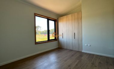 Casa nueva y hermosa en Parcela privilegiada en Pitrufquén.    REBAJADA