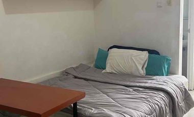 DISEWAKAN APARTEMEN GUNAWANGSA MERR – STUDIO LANTAI 8