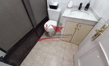 Casa de Dos Pisos Ampliada con 3 Dormitorios, 2 Baños, Villa La Busqueda, Comuna La Florida