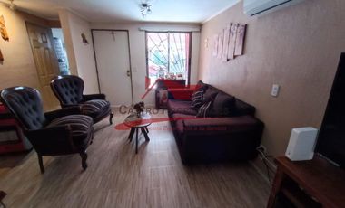 Hermosa Casa de Dos Pisos 3 Dormitorios 2 Baños, Condominio Piedra Roja, Comuna de Quilicura