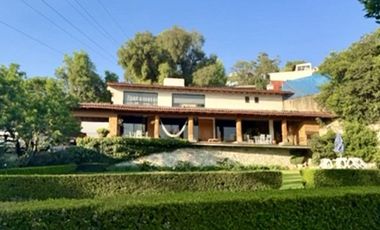 VENDO ESPECTACULAR RESIDENCIA  EN CALLE CERRADA VISTA DEL VALLE