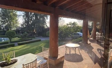 VENDO ESPECTACULAR RESIDENCIA  EN CALLE CERRADA VISTA DEL VALLE