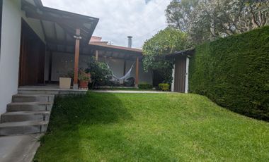 CASA 4 DORMITORIOS DE VENTA EN CUMBAYA SECTOR EL RESERVORIO