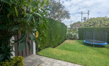 CASA 4 DORMITORIOS DE VENTA EN CUMBAYA SECTOR EL RESERVORIO