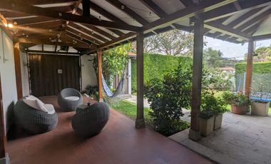 CASA 4 DORMITORIOS DE VENTA EN CUMBAYA SECTOR EL RESERVORIO