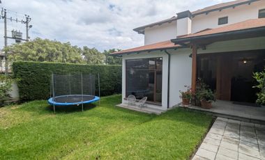 CASA 4 DORMITORIOS DE VENTA EN CUMBAYA SECTOR EL RESERVORIO