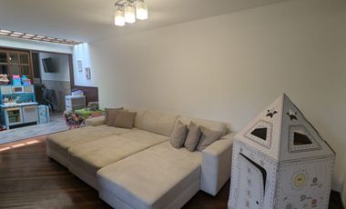 CASA 4 DORMITORIOS DE VENTA EN CUMBAYA SECTOR EL RESERVORIO