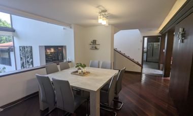 CASA 4 DORMITORIOS DE VENTA EN CUMBAYA SECTOR EL RESERVORIO