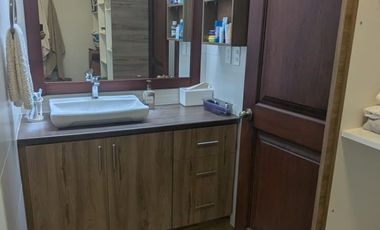 CASA 4 DORMITORIOS DE VENTA EN CUMBAYA SECTOR EL RESERVORIO