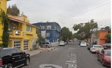 CASA EN RECUPERACION BANCARIA YA CON POSESION