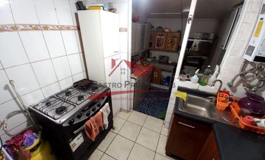 Hermosa Casa Dos Pisos, 5 Dormitorios, 2 Baños, Villa Tres Montes, Quilicura.