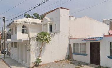 CASA CON 4 RECAMARAS EN LA HERRADURA, TUXTLA GUTIERREZ, CHIAPAS