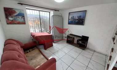 Hermosa Casa de Dos Pisos, 3 Dormitorios, 2 Baños, Villa Paseo Central, Quilicura.