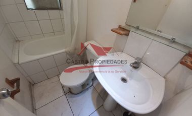 Hermosa Casa de Dos Pisos, 3 Dormitorios, 2 Baños, Villa Paseo Central, Quilicura.